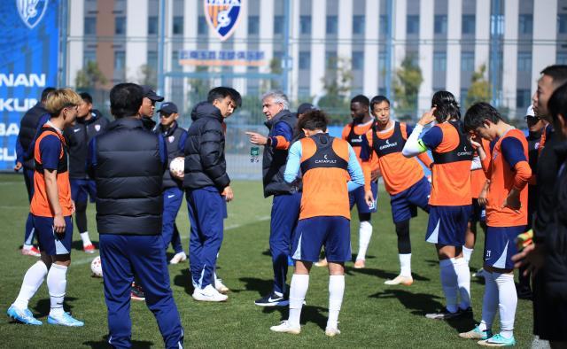 华体会赛事团队-云南玉昆迪拜热身次战0比1告负 主力阵容浮出水面